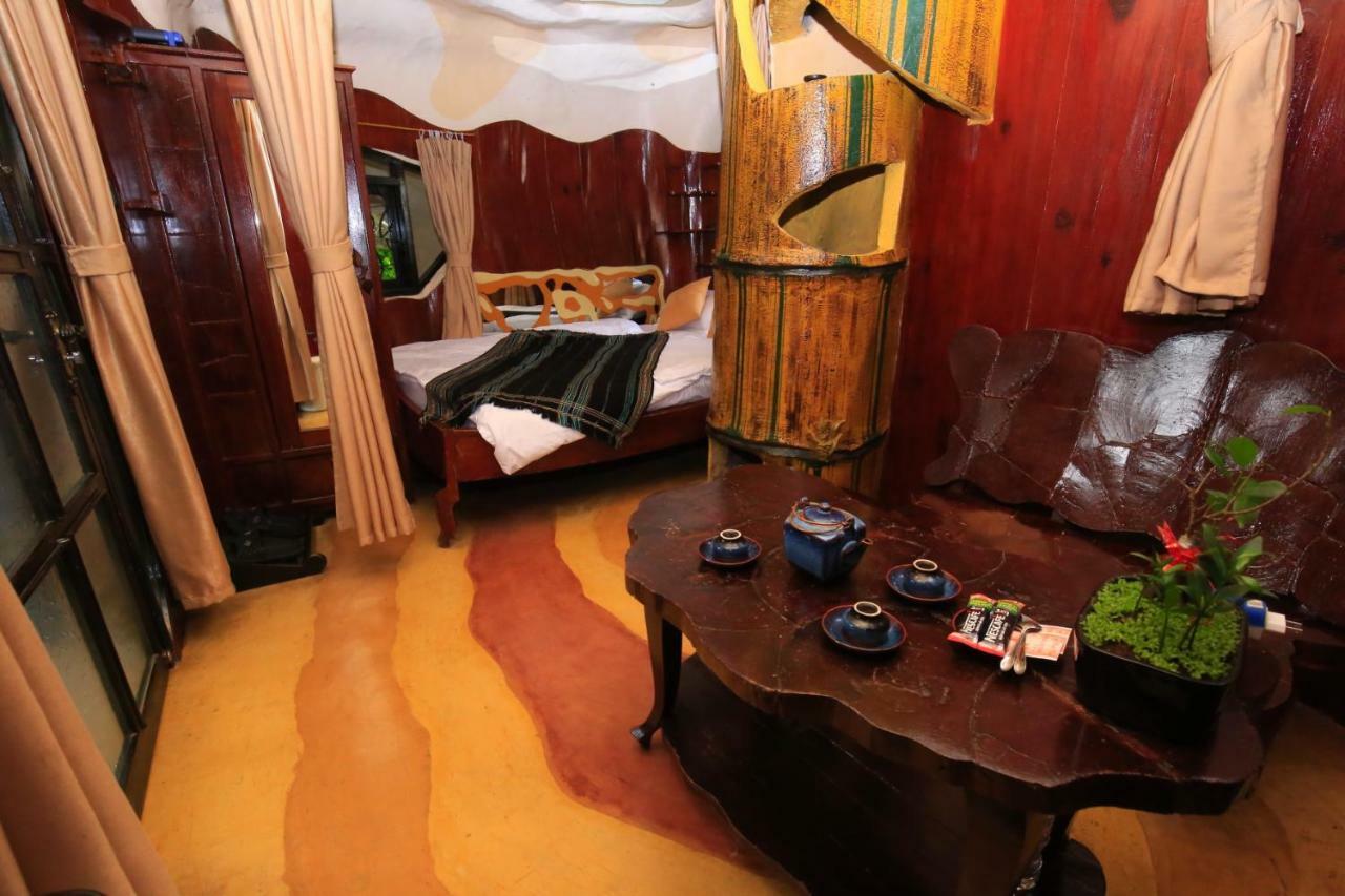 Crazy House Villa Да Лат Екстериор снимка
